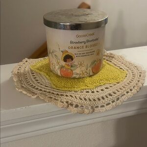 Candle and OR Soap placement , keep your soap clean as it dries 💛